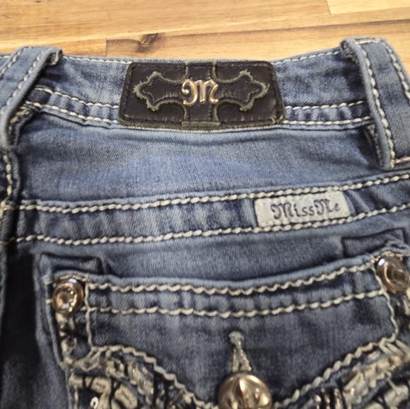 MissMe Jean's - Picture 8 of 10